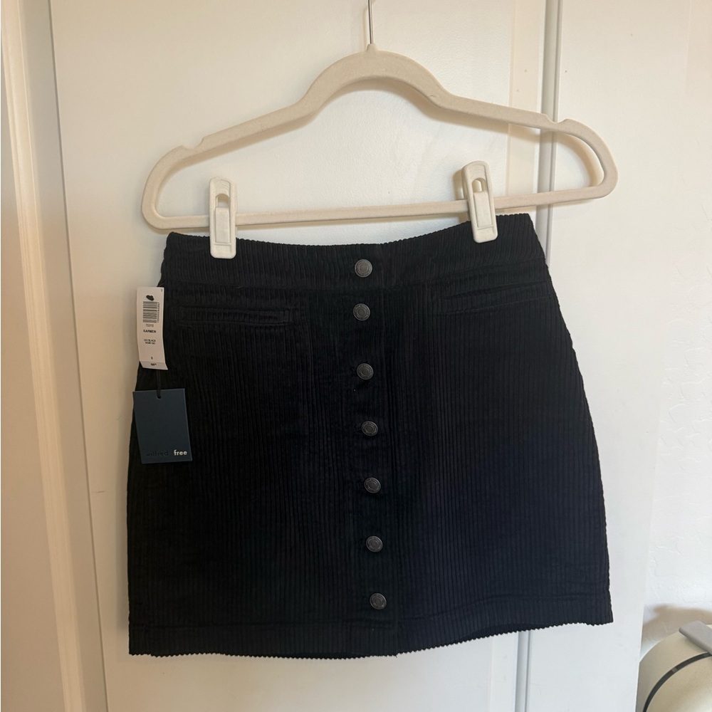 Wilfred Free Black Button-Front Corduroy Skirt